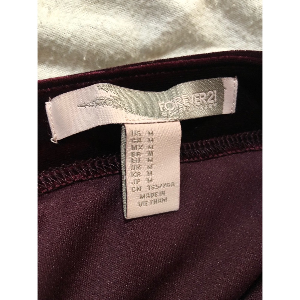 Velvet skirt - Picture 3 of 3